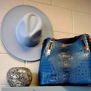 Blue handbag only